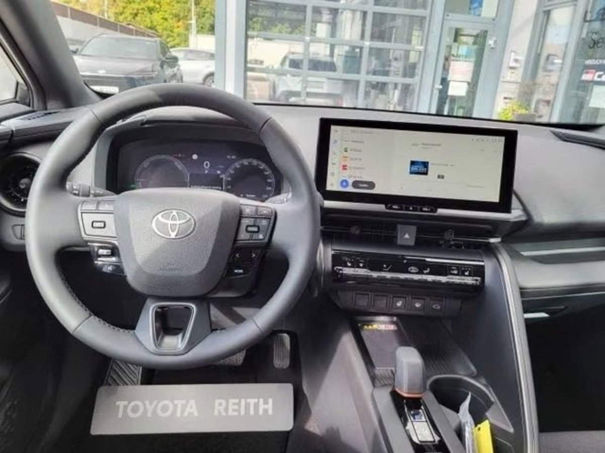 Toyota Toyota C-HR 1.8 Hybrid E-CVT Toyota Team (9)
