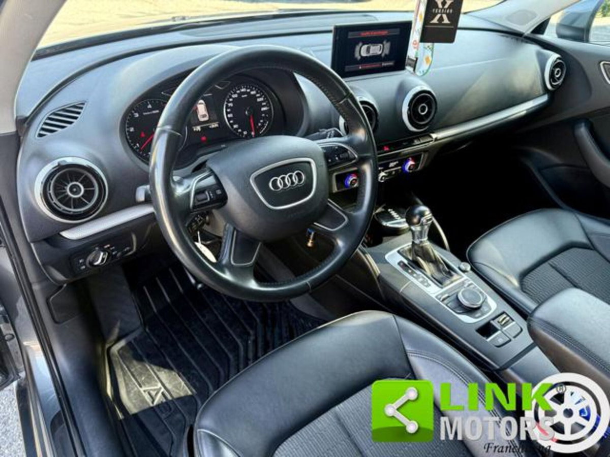 Audi A3 Sportback 2.0 TDI S tronic Ambition (2)
