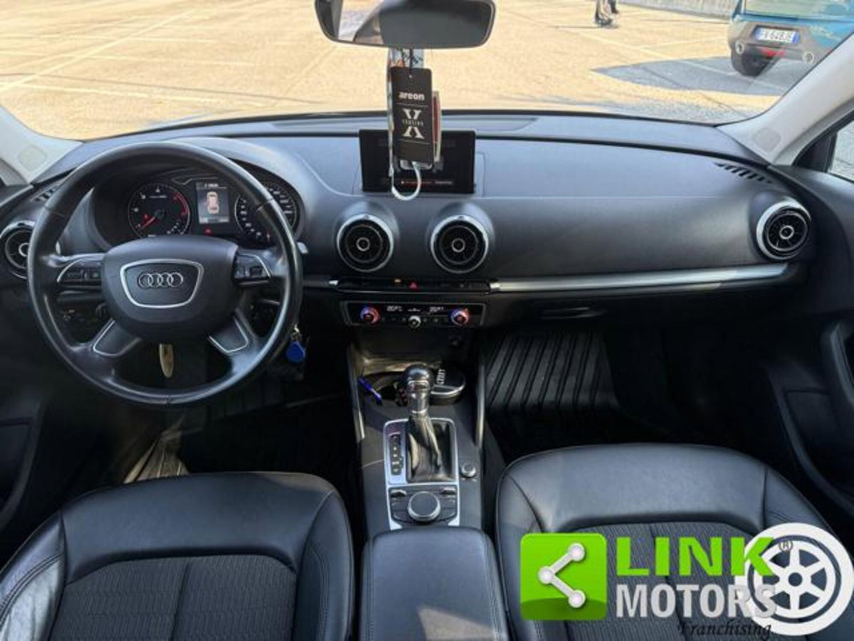 Audi A3 Sportback 2.0 TDI S tronic Ambition (4)