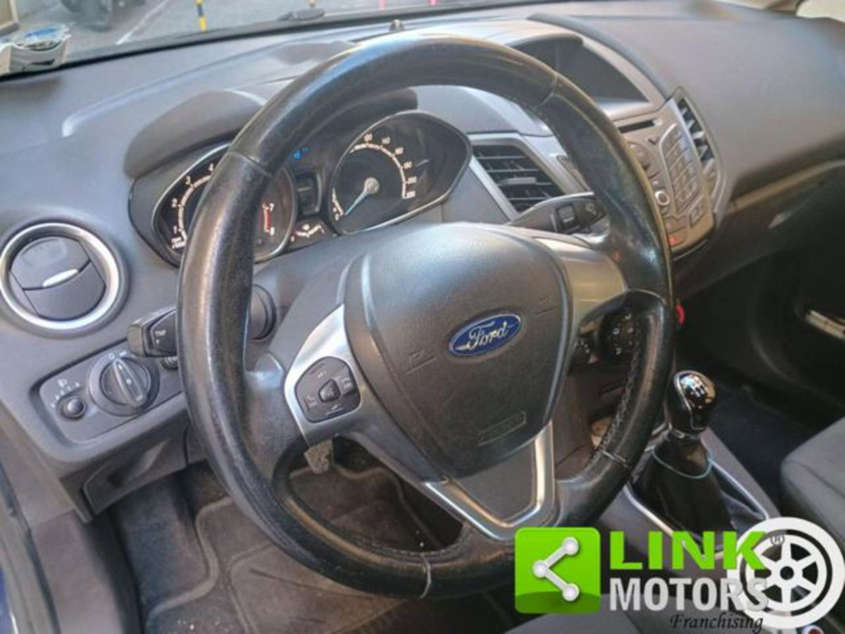 Ford Fiesta 1.0 80CV 5 porte (13)