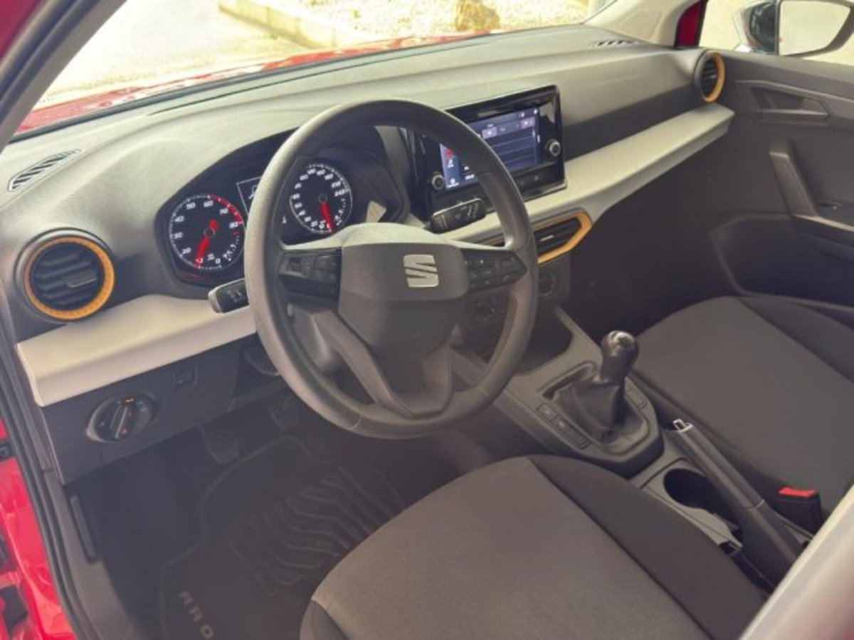SEAT Arona 1.0 EcoTSI Reference (17)