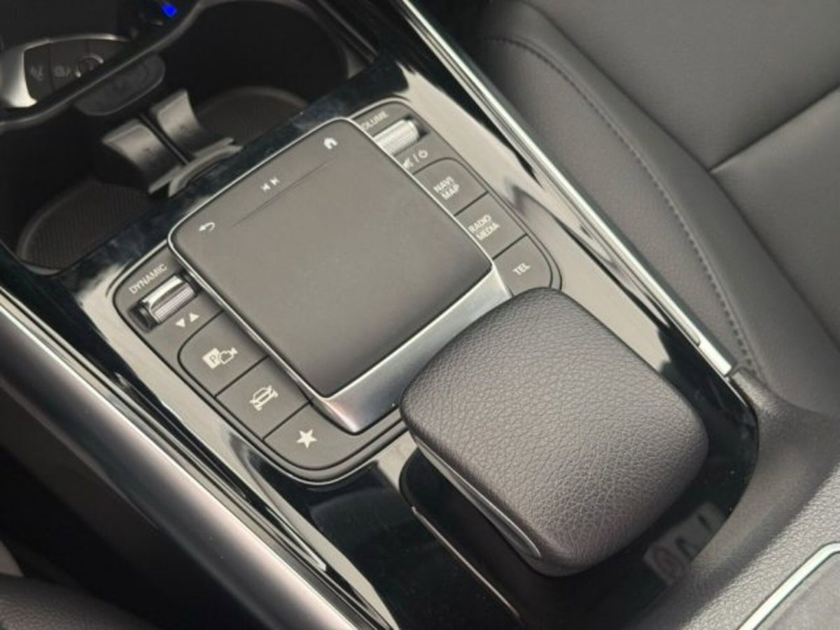 Mercedes-Benz GLA SUV 220 d Automatic Sport Plus (13)