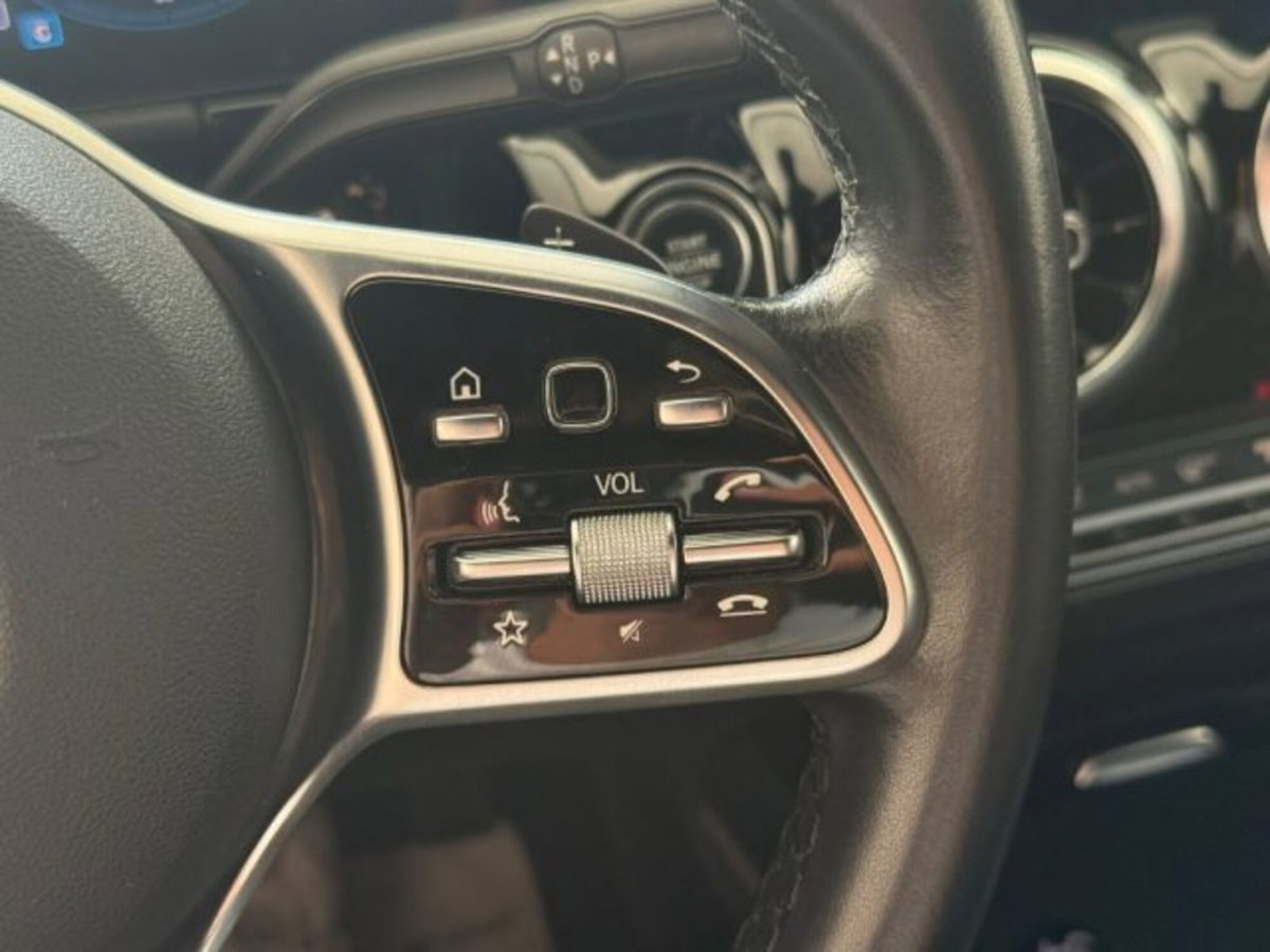 Mercedes-Benz GLA SUV 220 d Automatic Sport Plus (15)