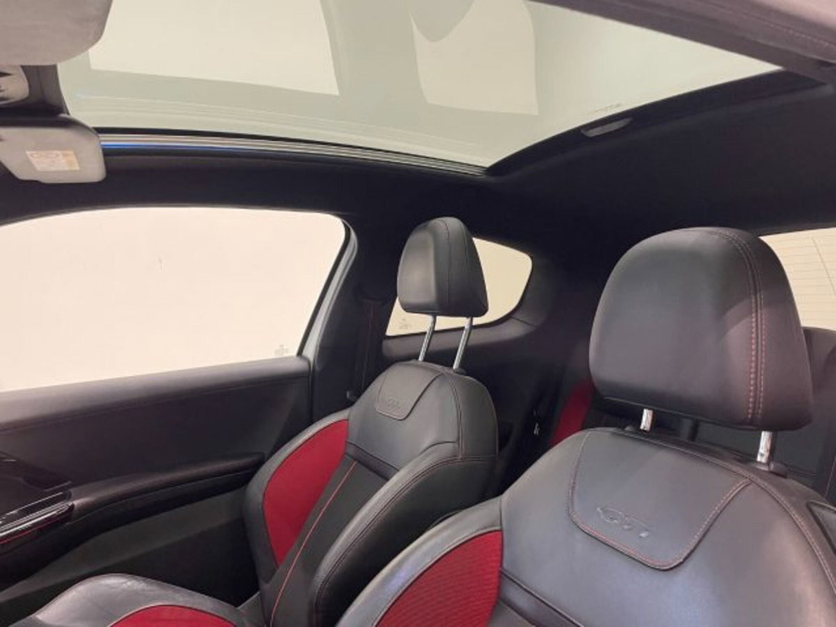 Peugeot 208 208 S&S 3 porte GTi 30th (10)