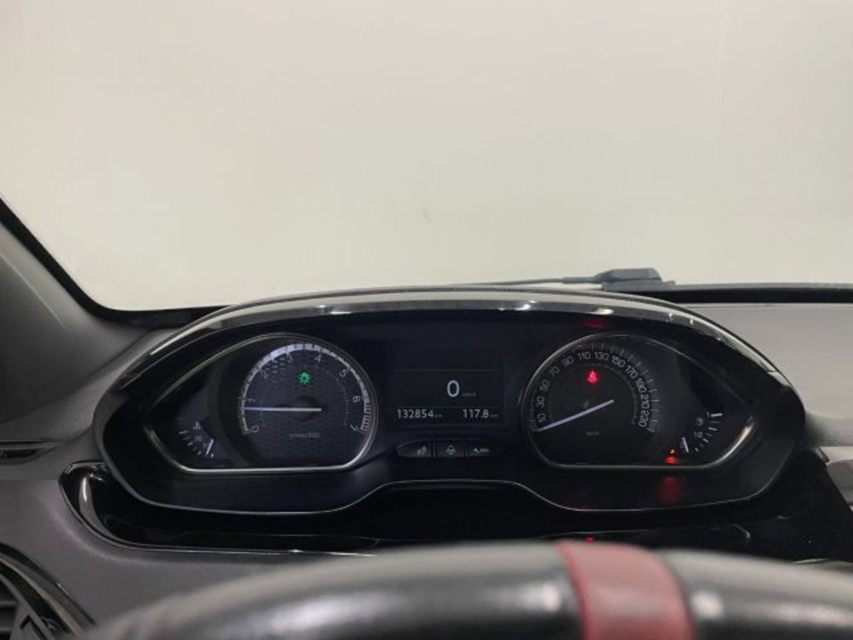 Peugeot 208 208 S&S 3 porte GTi 30th (5)