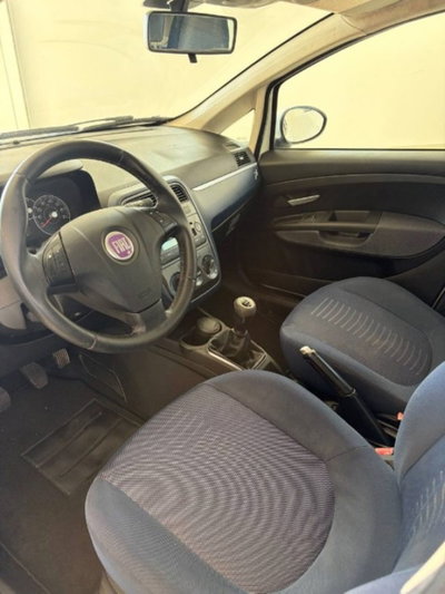 Fiat Grande Punto 1.3 MJT 75 CV 5 porte Dynamic (11)