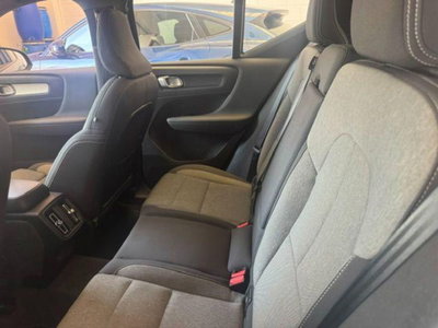 Volvo XC40 B3 automatico Core (10)