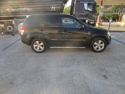 Suzuki Grand Vitara 16V cat 5p Autocarro (2)