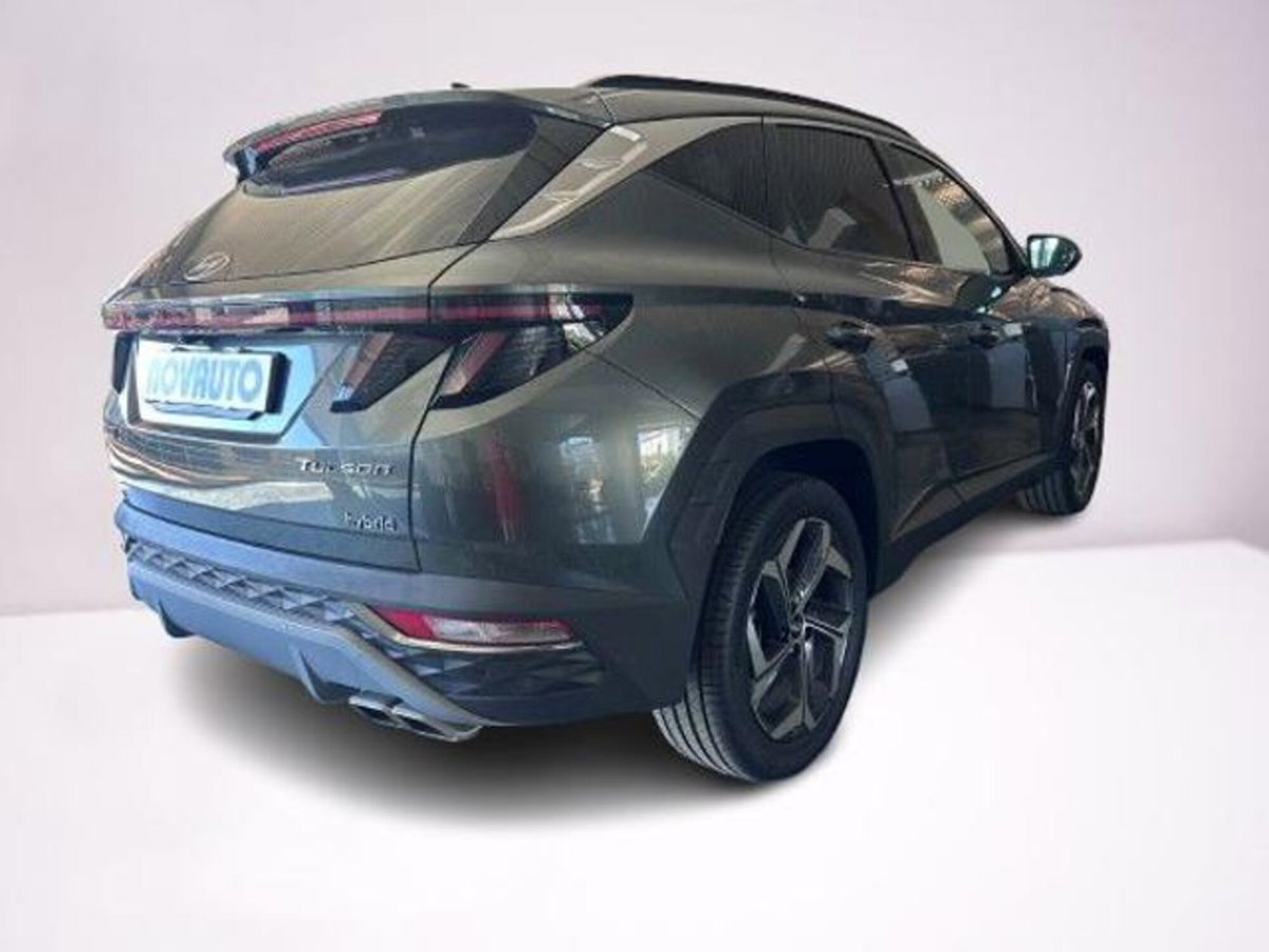 Hyundai Tucson 1.6 hev Exellence 4wd auto (6)