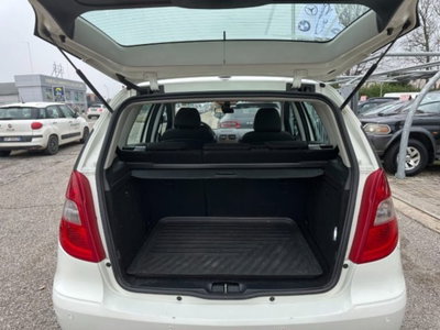 Mercedes-Benz Classe A 160 BlueEFFICIENCY (11)