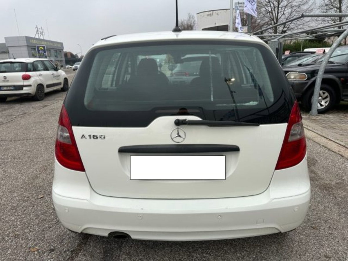 Mercedes-Benz Classe A 160 BlueEFFICIENCY (4)