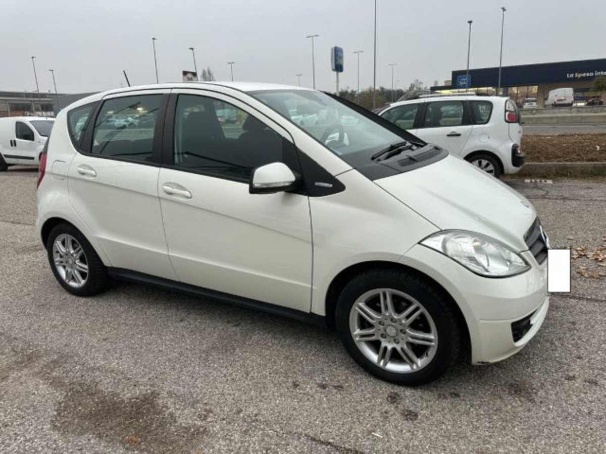 Mercedes-Benz Classe A 160 BlueEFFICIENCY (5)