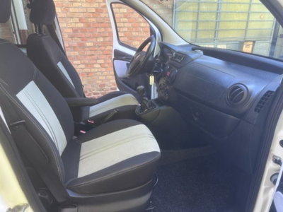 Fiat Qubo 1.4 8V 77 CV Active Natural Power (9)