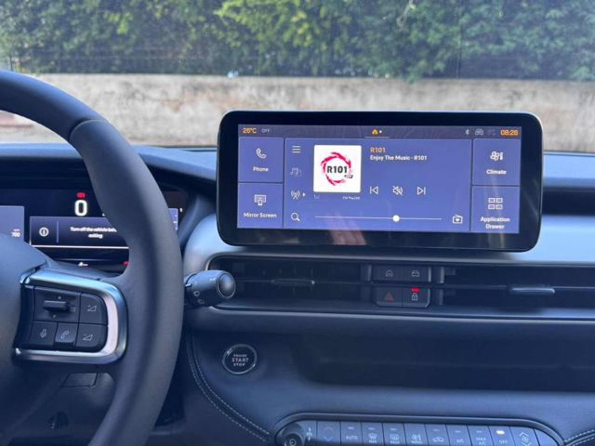 Jeep Avenger 1.2 turbo 85th Anniversary fwd 100cv (8)