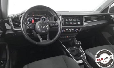 Audi A1 Sportback 30 TFSI S line edition (9)