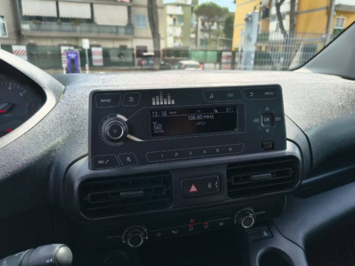 Peugeot Partner Furgone BlueHDi 100 L1 Furgone Premium (14)