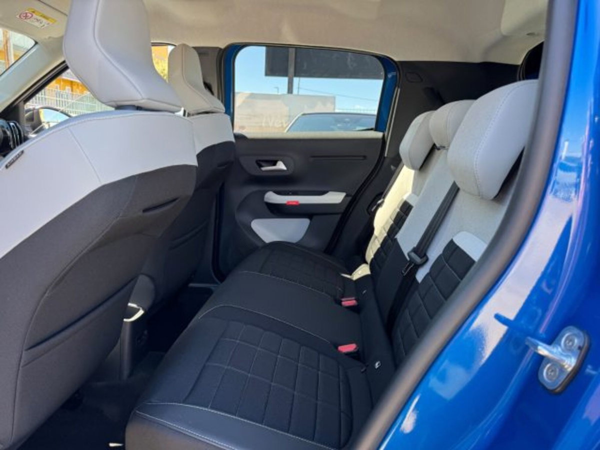 Citroen C3 1.2 turbo Max 100cv s&s (11)