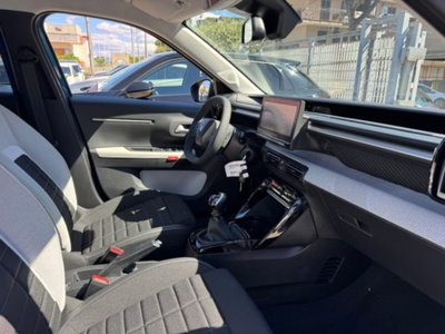 Citroen C3 1.2 turbo Max 100cv s&s (12)