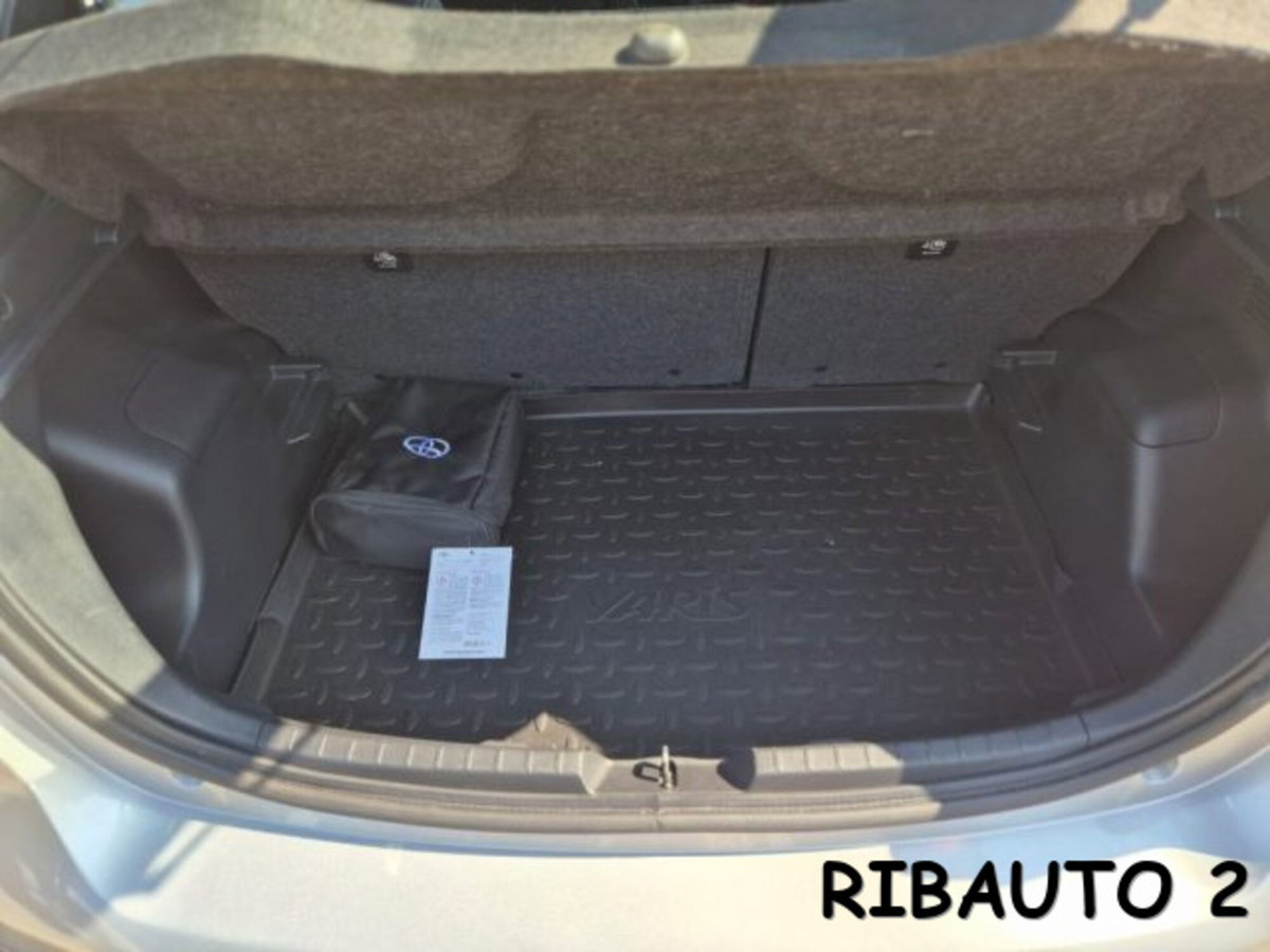 Toyota Yaris 1.5 Hybrid 5 porte Style (18)