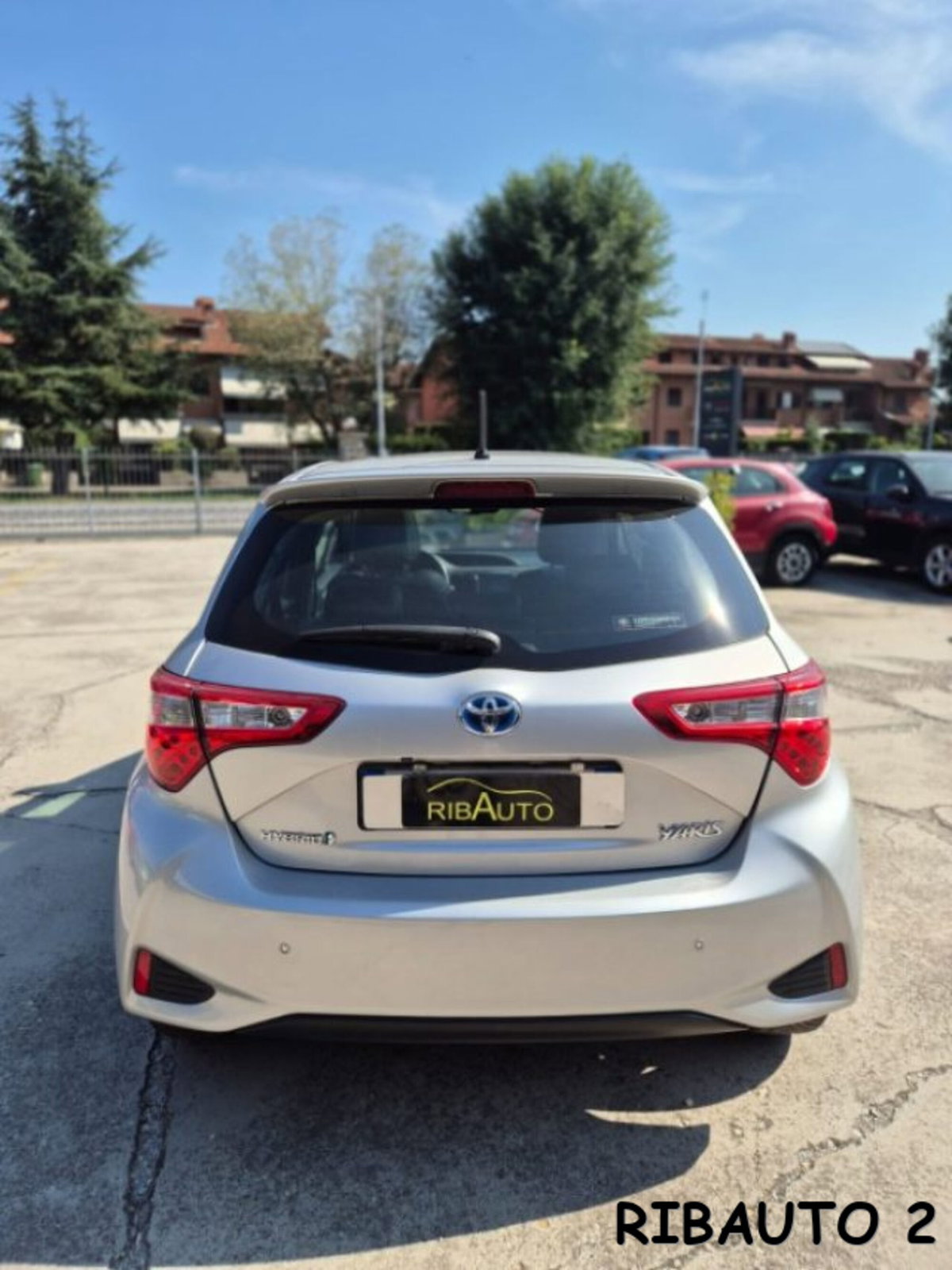 Toyota Yaris 1.5 Hybrid 5 porte Style (2)