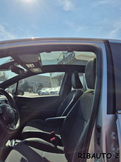 Toyota Yaris 1.5 Hybrid 5 porte Style (4)