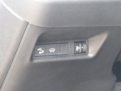 Jeep Avenger 1.2 turbo e-hybrid mhev Summit fwd 110cv edct6 (20)