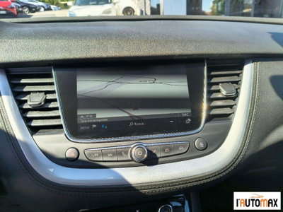 Opel Grandland 1.5 diesel Ecotec aut. Business Elegance (9)