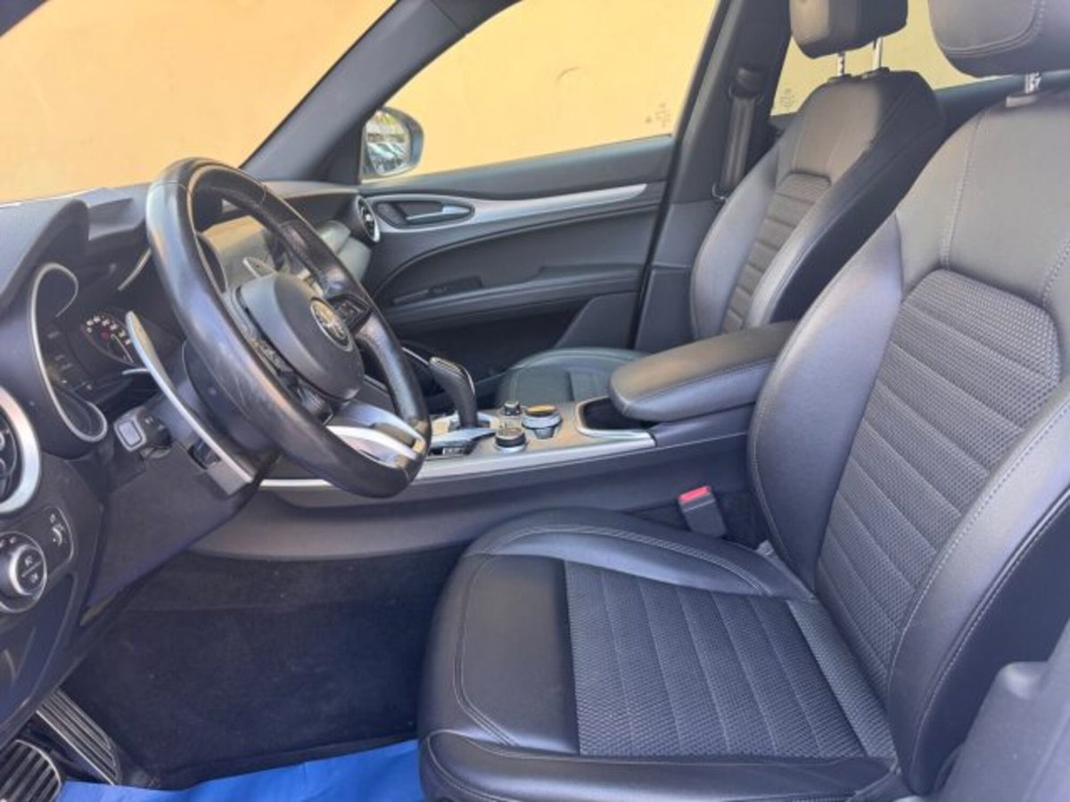 Alfa Romeo Stelvio Stelvio 2.2 Turbodiesel 190 CV AT8 Q4 Sprint (12)