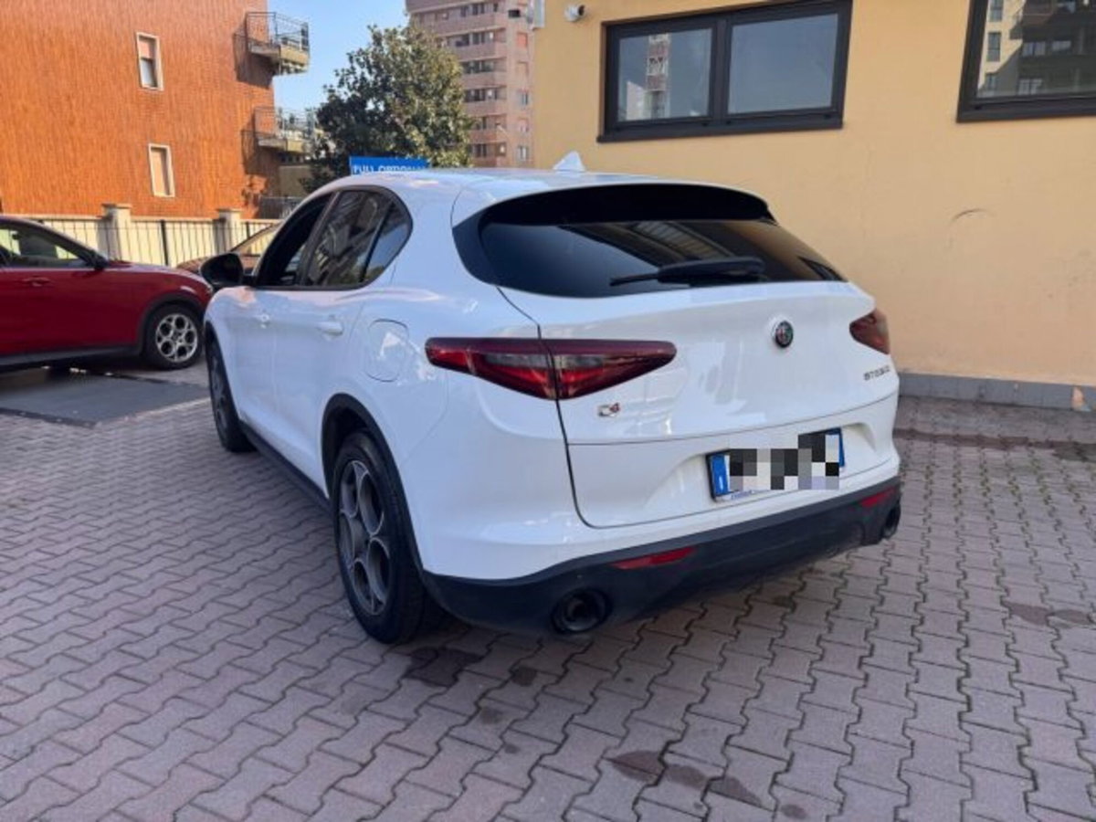 Alfa Romeo Stelvio Stelvio 2.2 Turbodiesel 190 CV AT8 Q4 Sprint (6)
