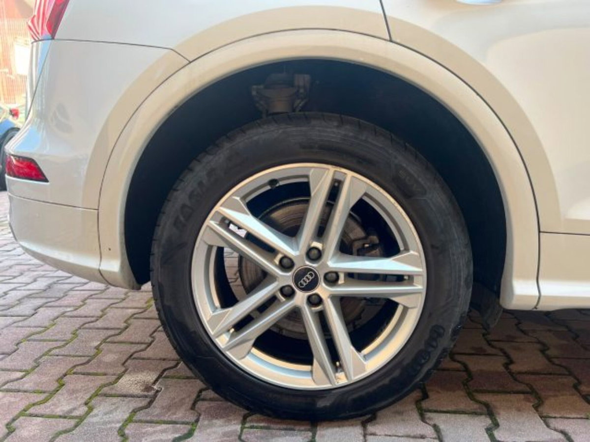 Audi Q5 2.0 TFSI quattro S tronic S line plus (7)