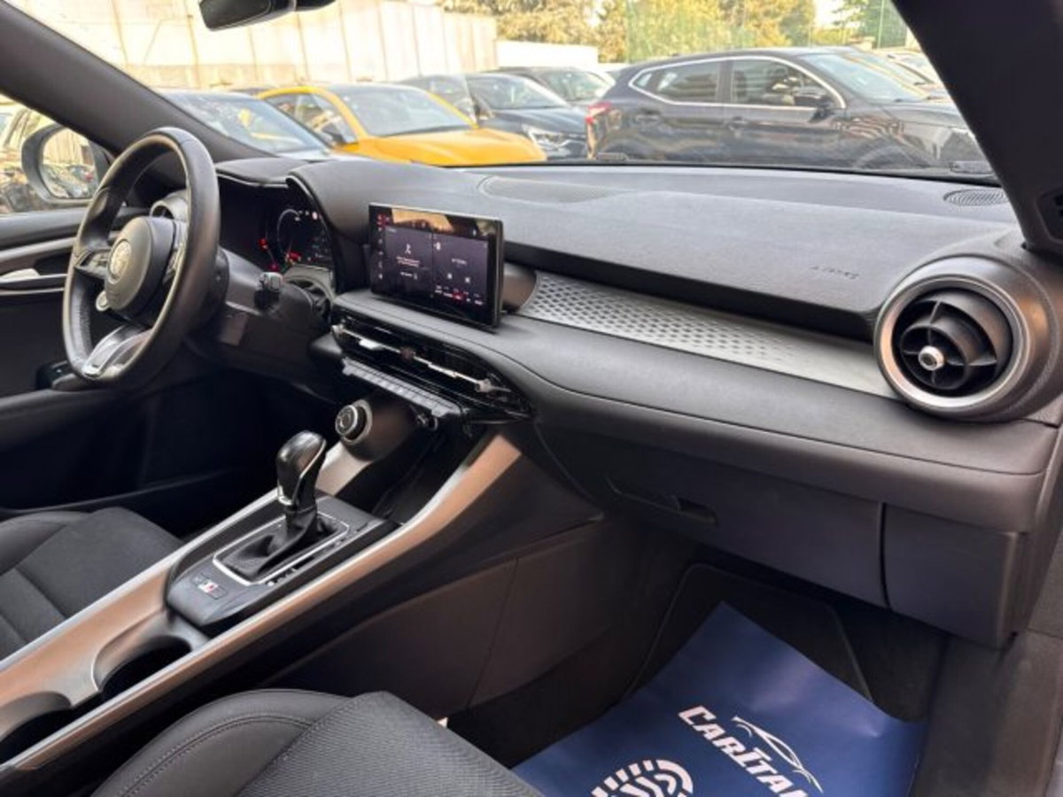 Alfa Romeo Tonale 1.5 hybrid Sprint 130cv tct7 (13)