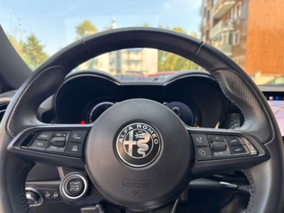 Alfa Romeo Tonale 1.5 hybrid Sprint 130cv tct7 (16)
