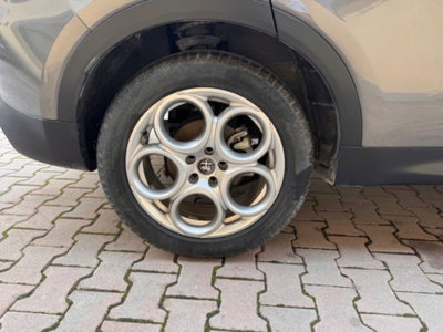 Alfa Romeo Tonale 1.5 hybrid Sprint 130cv tct7 (4)
