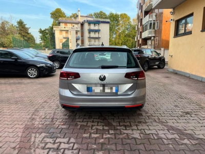 Volkswagen Passat Variant 2.0 TDI SCR 122 CV EVO DSG Business (5)