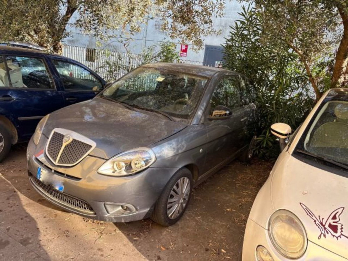 Lancia Ypsilon 1.2 Argento