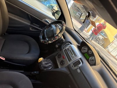 Lancia Ypsilon 1.2 Argento (6)