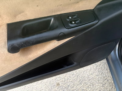 Lancia Ypsilon 1.2 Argento (8)