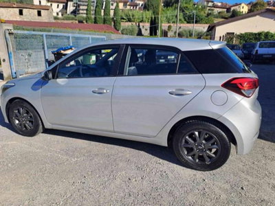 Hyundai i20 1.1 CRDi 12V 5 porte Comfort (8)