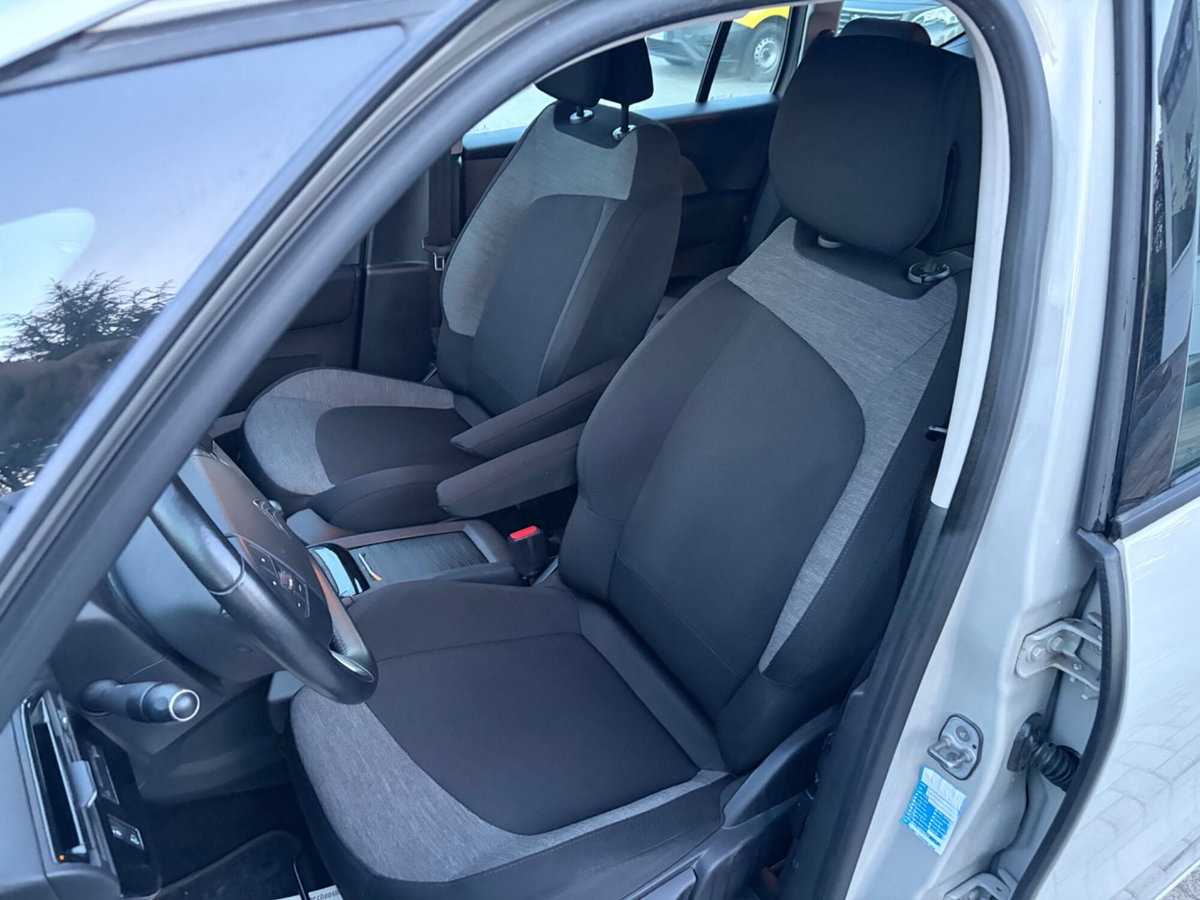 Citroen C4 SpaceTourer Space  BlueHDi 130 S&S Feel (12)