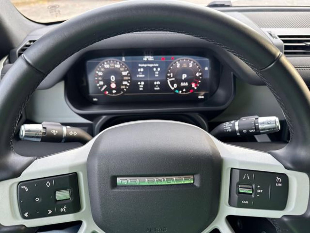Land Rover Defender 90 3.0D I6 250 CV AWD Auto X-Dynamic S (14)