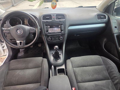 Volkswagen Golf 1.6 TDI DPF 5p. Highline (10)