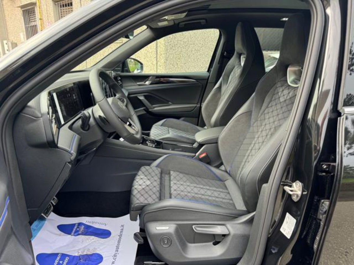 Volkswagen Tiguan 2.0 tdi R-Line 4motion 193cv dsg (7)