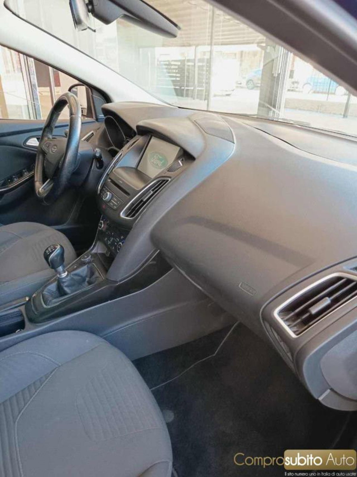 Ford Focus 1.0 EcoBoost 100 CV Start&Stop Plus (9)