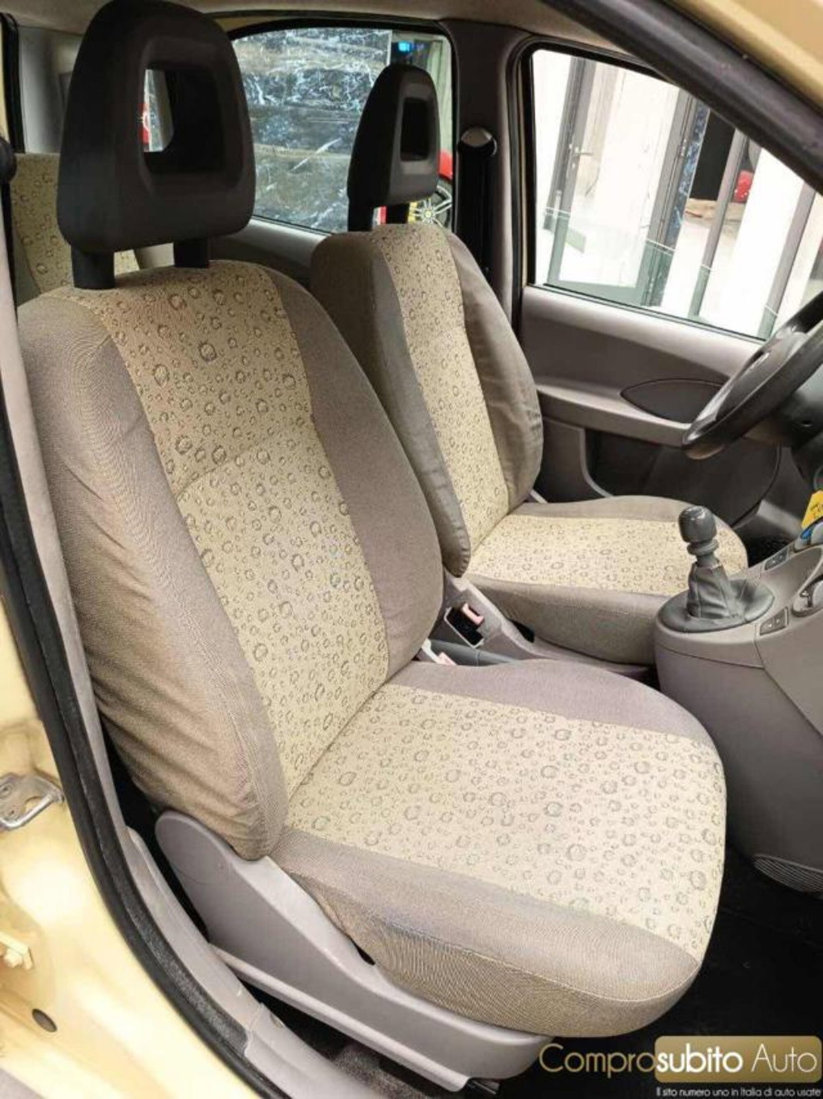 Fiat Panda 1.2 Dynamic (9)
