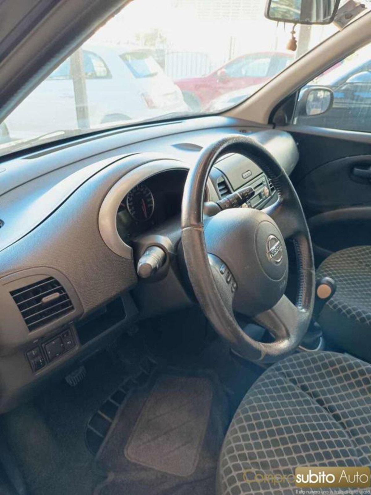 Nissan Micra 1.2 16V 5 porte Easy (12)