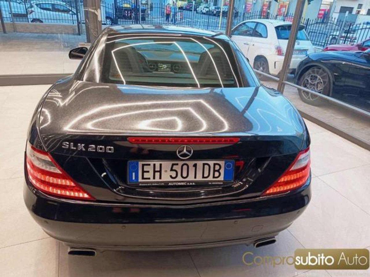 Mercedes-Benz SLK 200 CGI Edition1 (19)