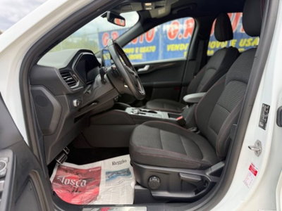 Ford Kuga 1.5 EcoBlue 120 CV 2WD ST-Line (15)