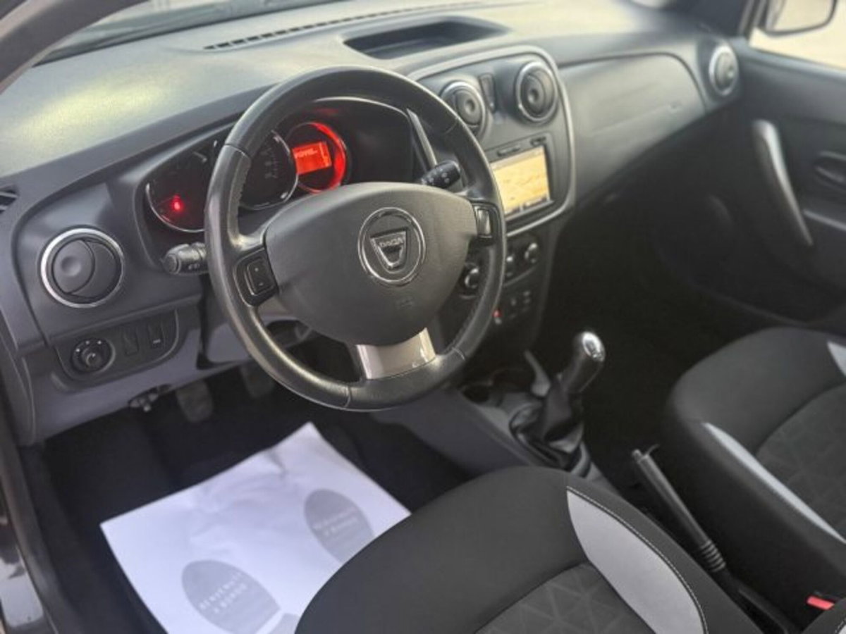 Dacia Sandero Stepway 1.5 dCi 8V 90CV (17)