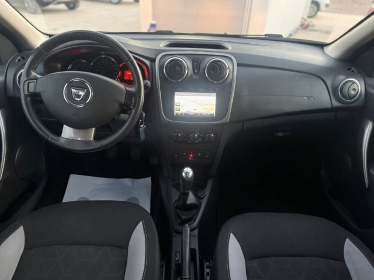 Dacia Sandero Stepway 1.5 dCi 8V 90CV (18)