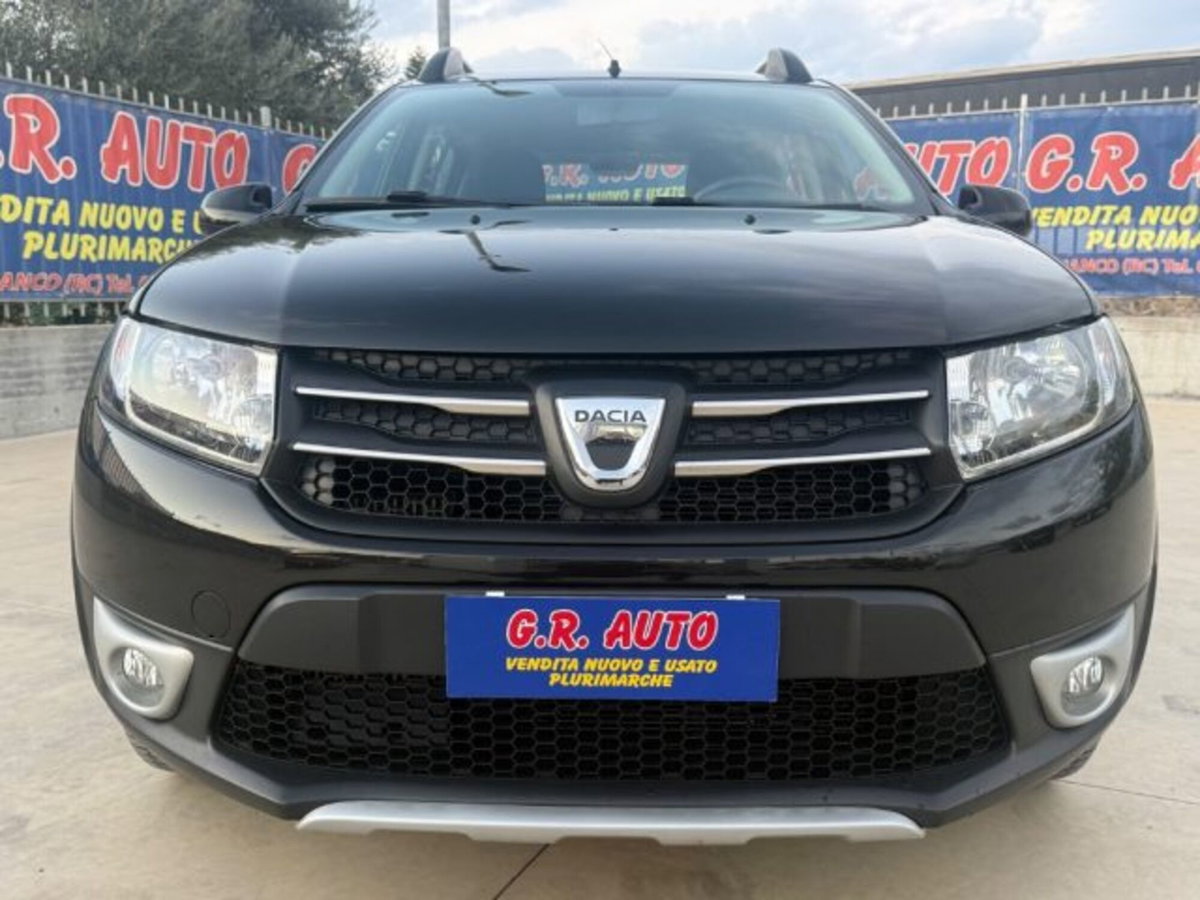Dacia Sandero Stepway 1.5 dCi 8V 90CV (2)